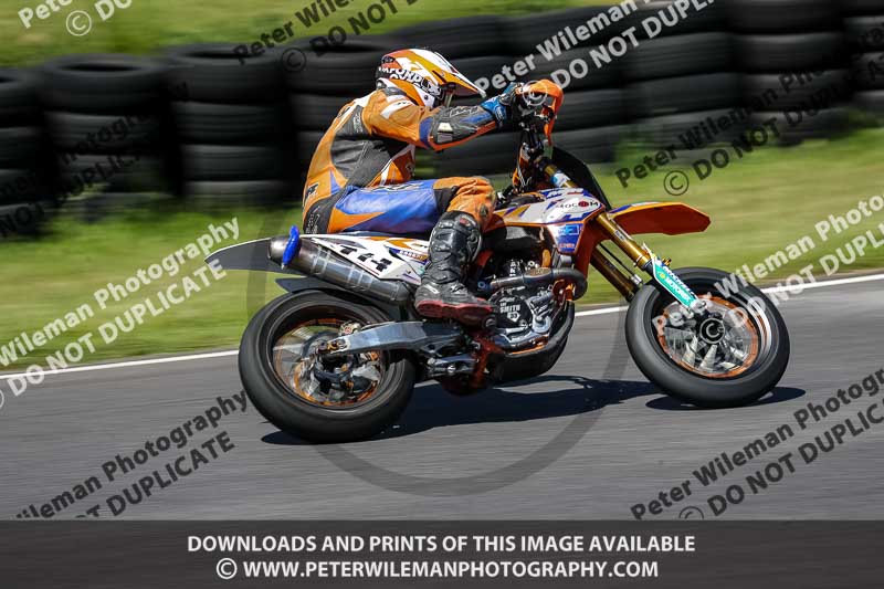 enduro digital images;event digital images;eventdigitalimages;lydden hill;lydden no limits trackday;lydden photographs;lydden trackday photographs;no limits trackdays;peter wileman photography;racing digital images;trackday digital images;trackday photos